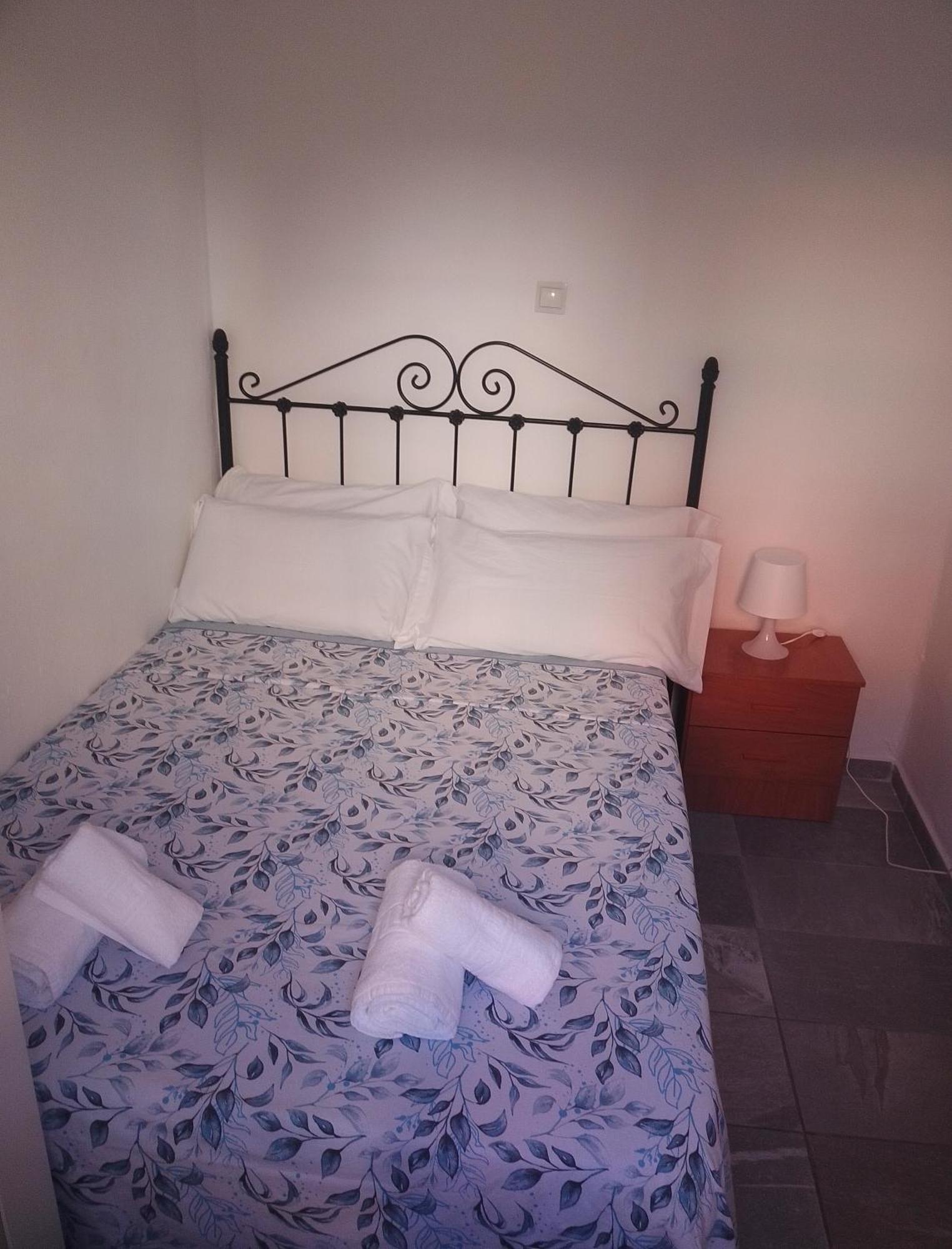 Apartamentos Coris Urban Center マラガ エクステリア 写真